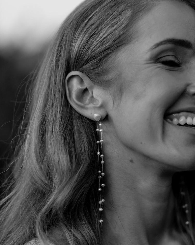 Alisa Pearl Earrings