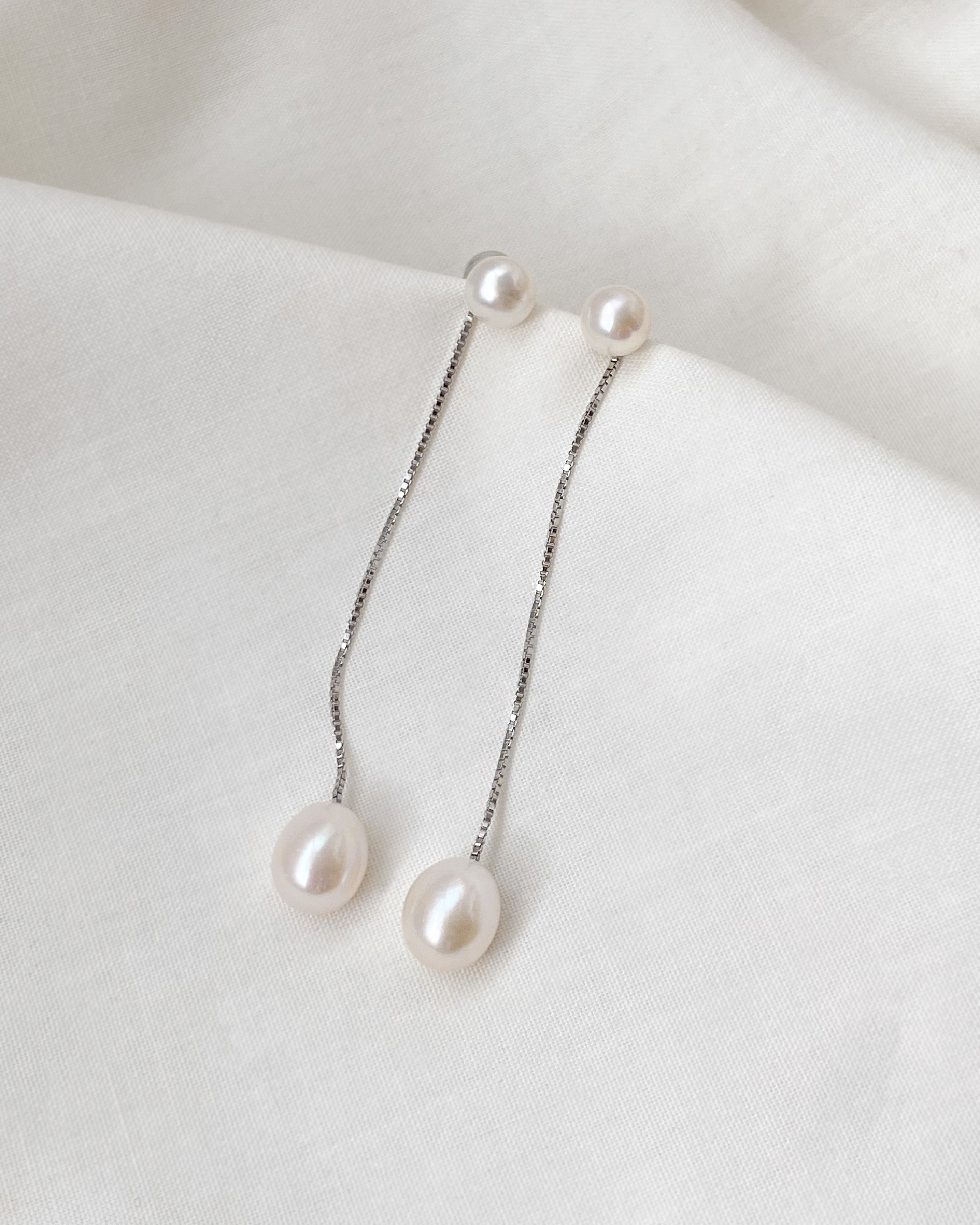 Menaka II Pearl Earrings