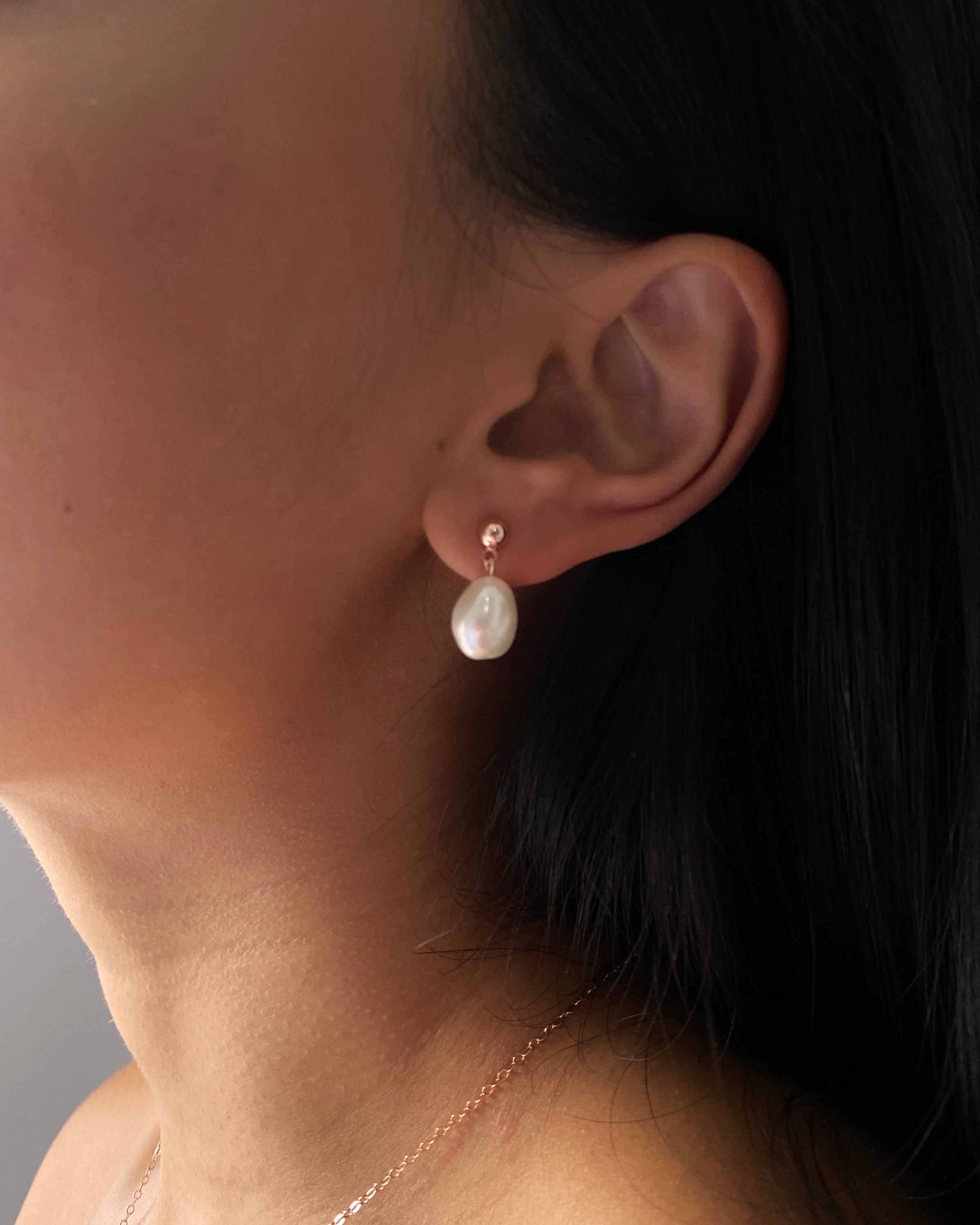 Elisse Single Drop Stud