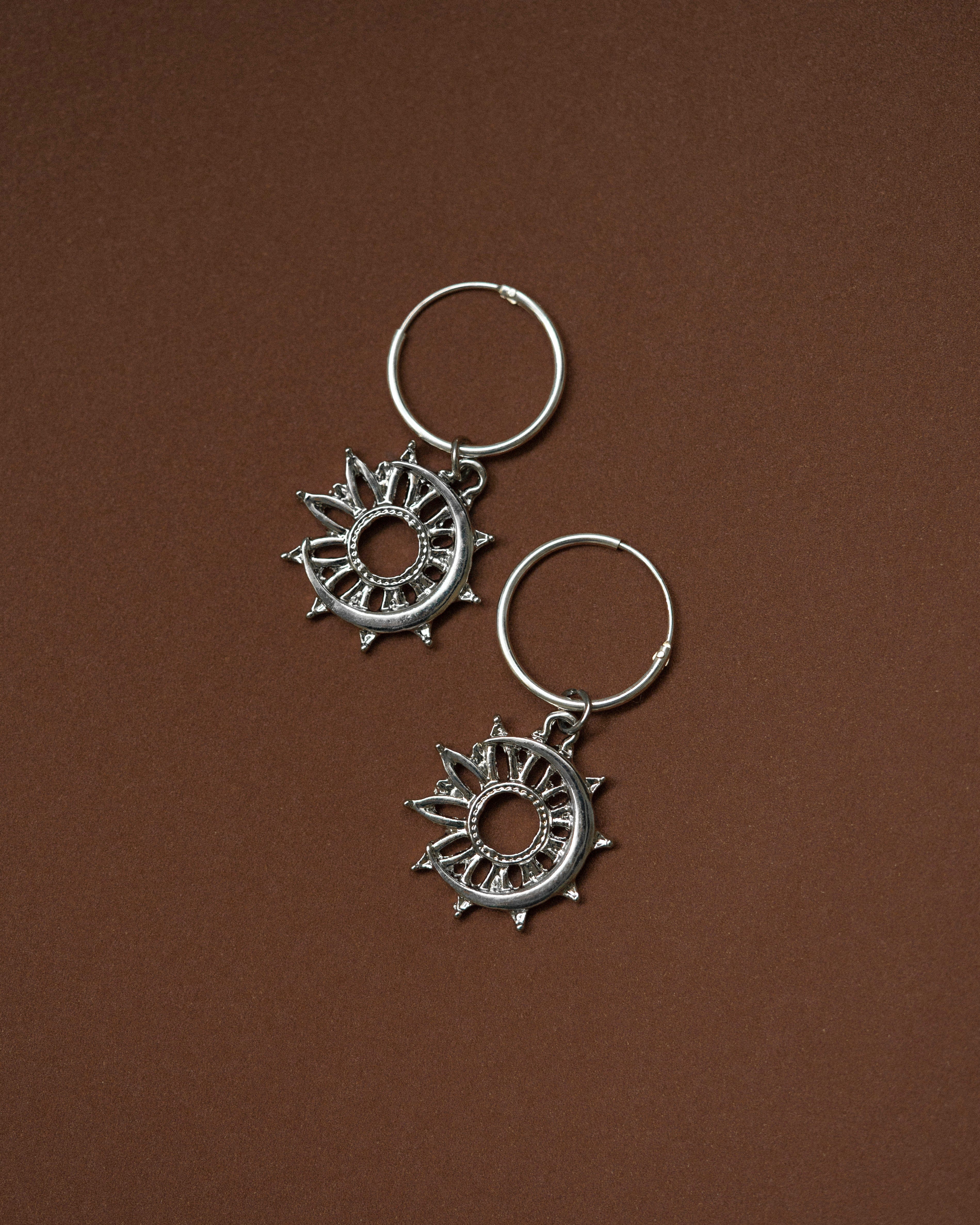 Ella Plain Hoops