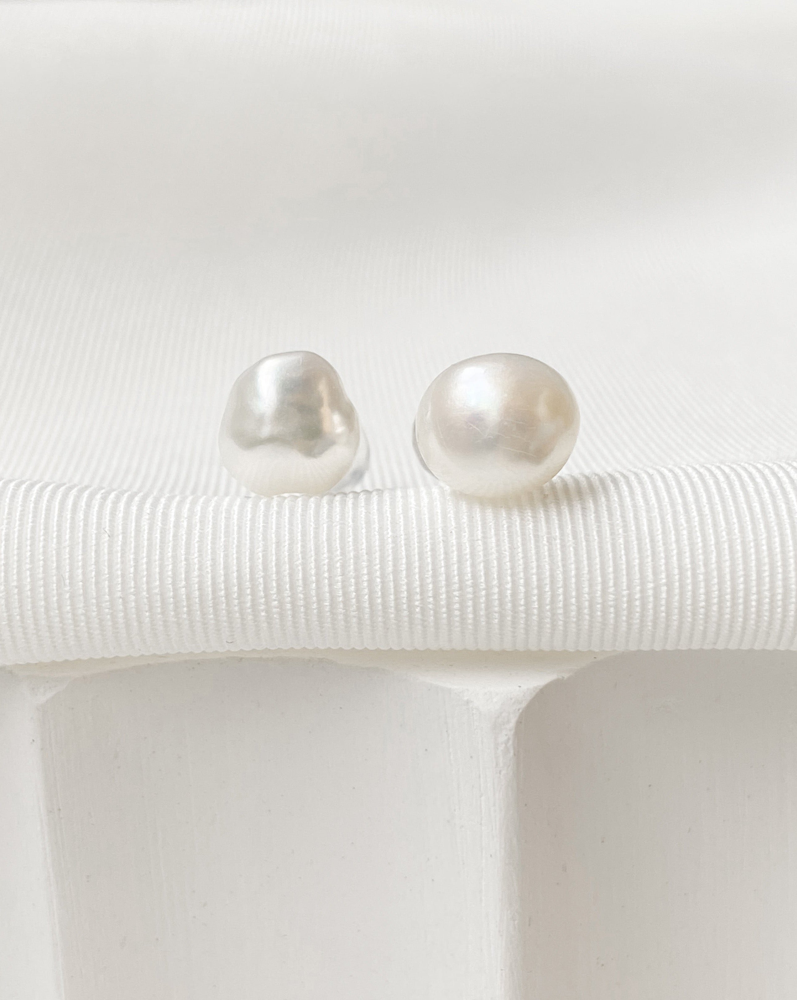 Irregular Pearl Studs | Solid Gold