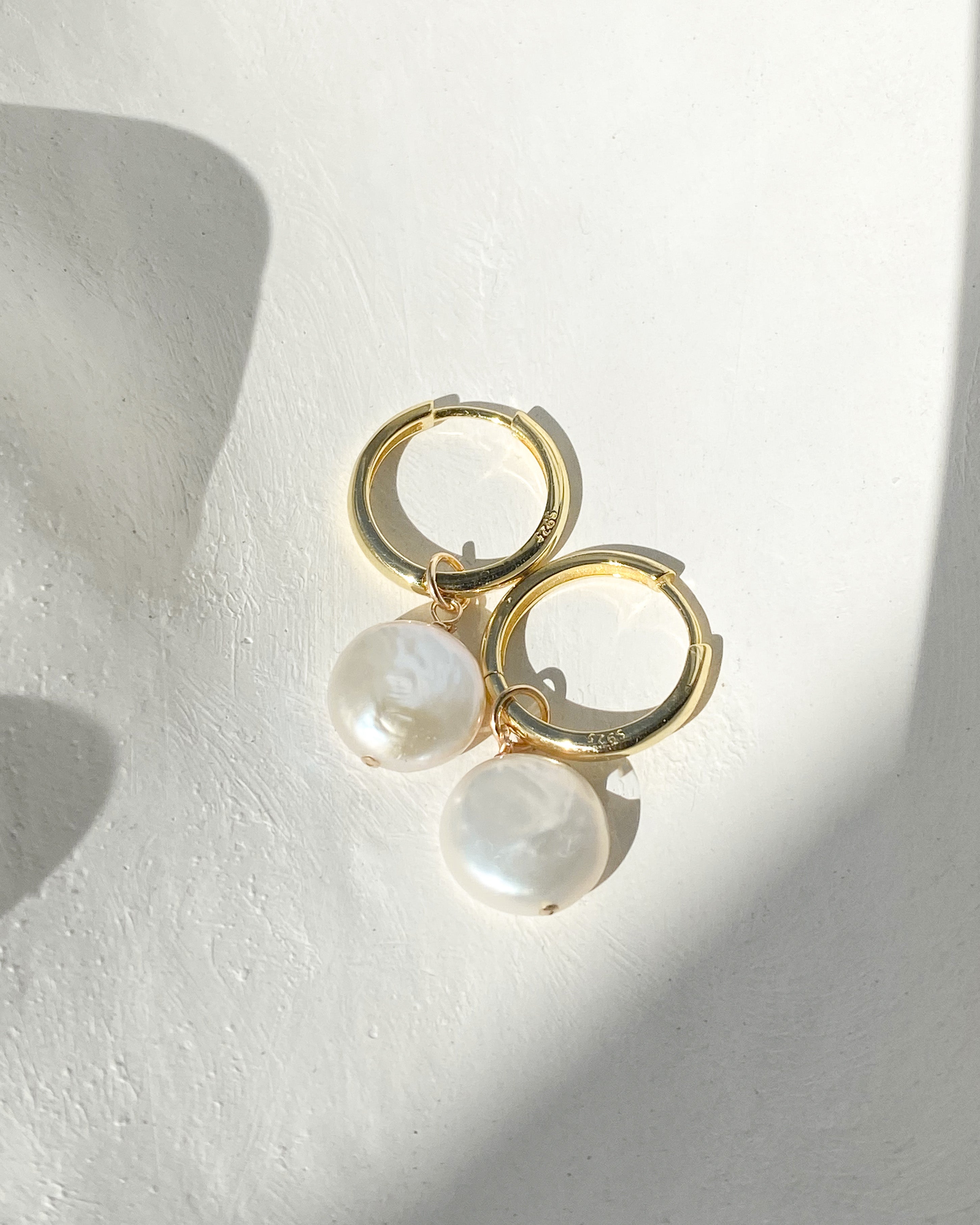 Lua Pearl Hoops
