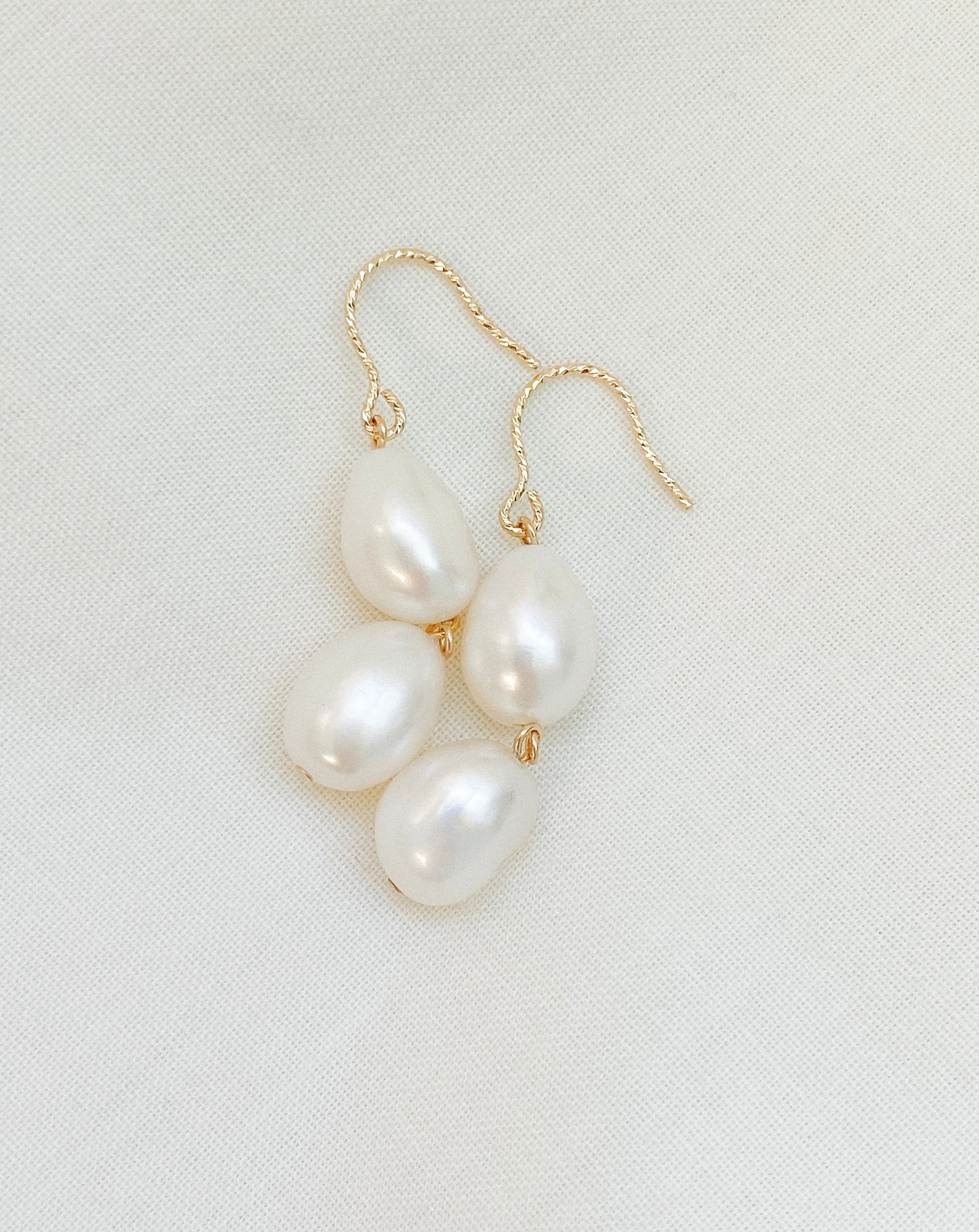 Elisse Double Pearl Hooks