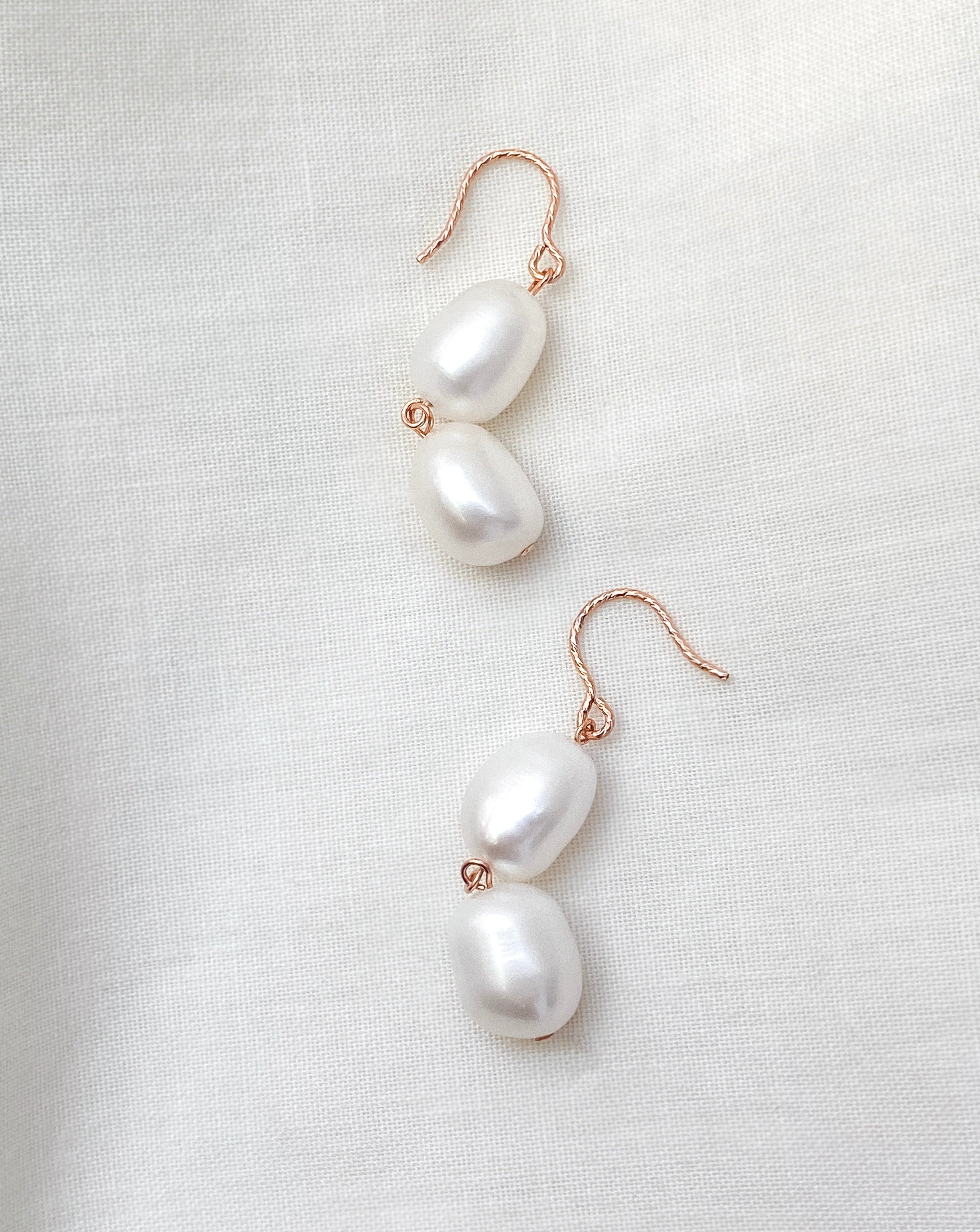 Elisse Double Pearl Hooks