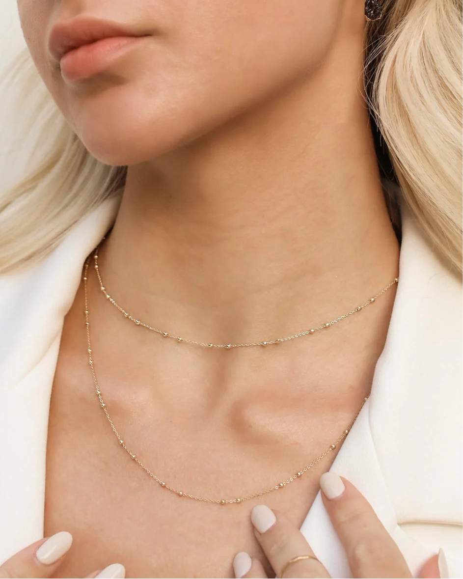Lea Chain Necklace
