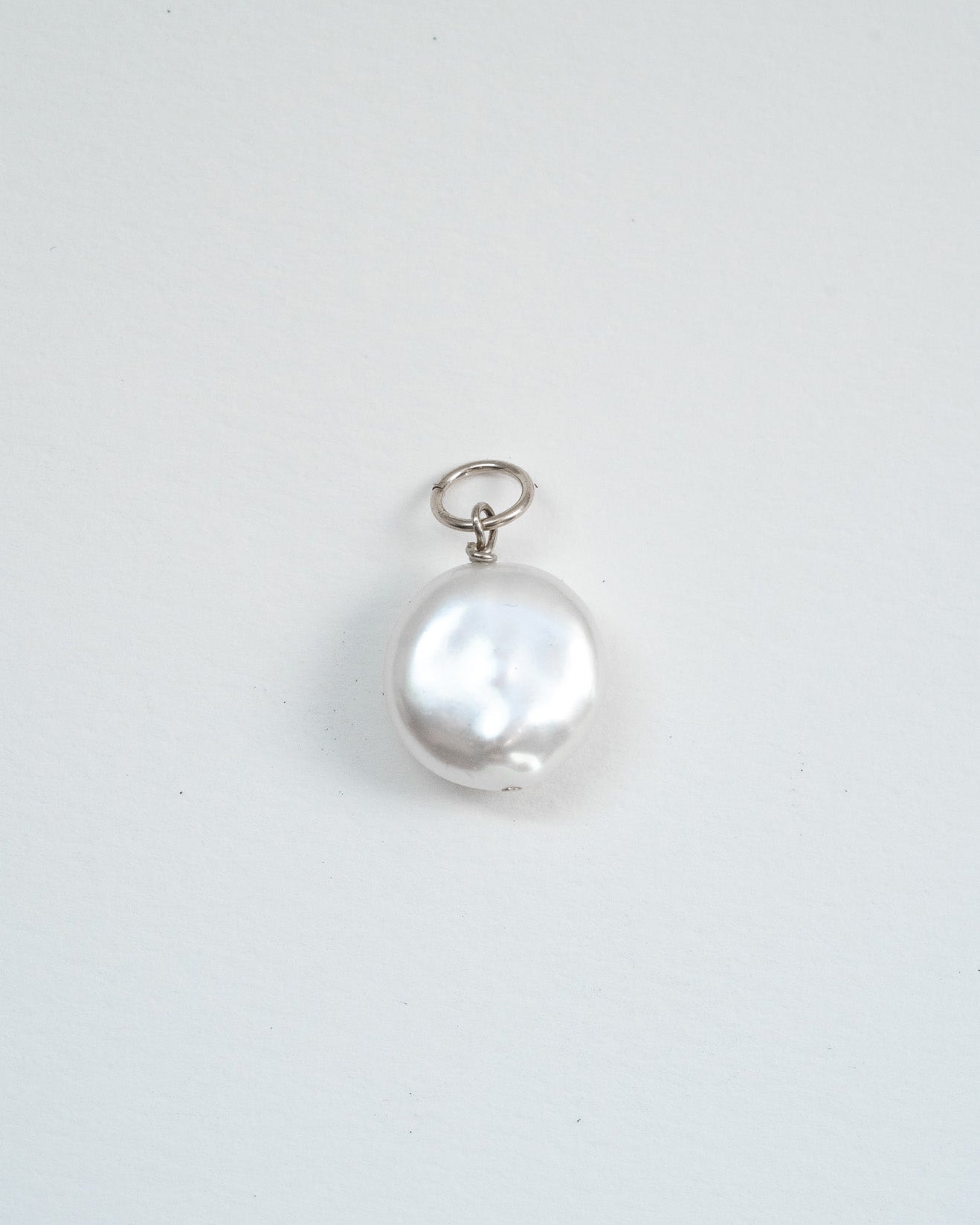 Lua Pearl Pendant