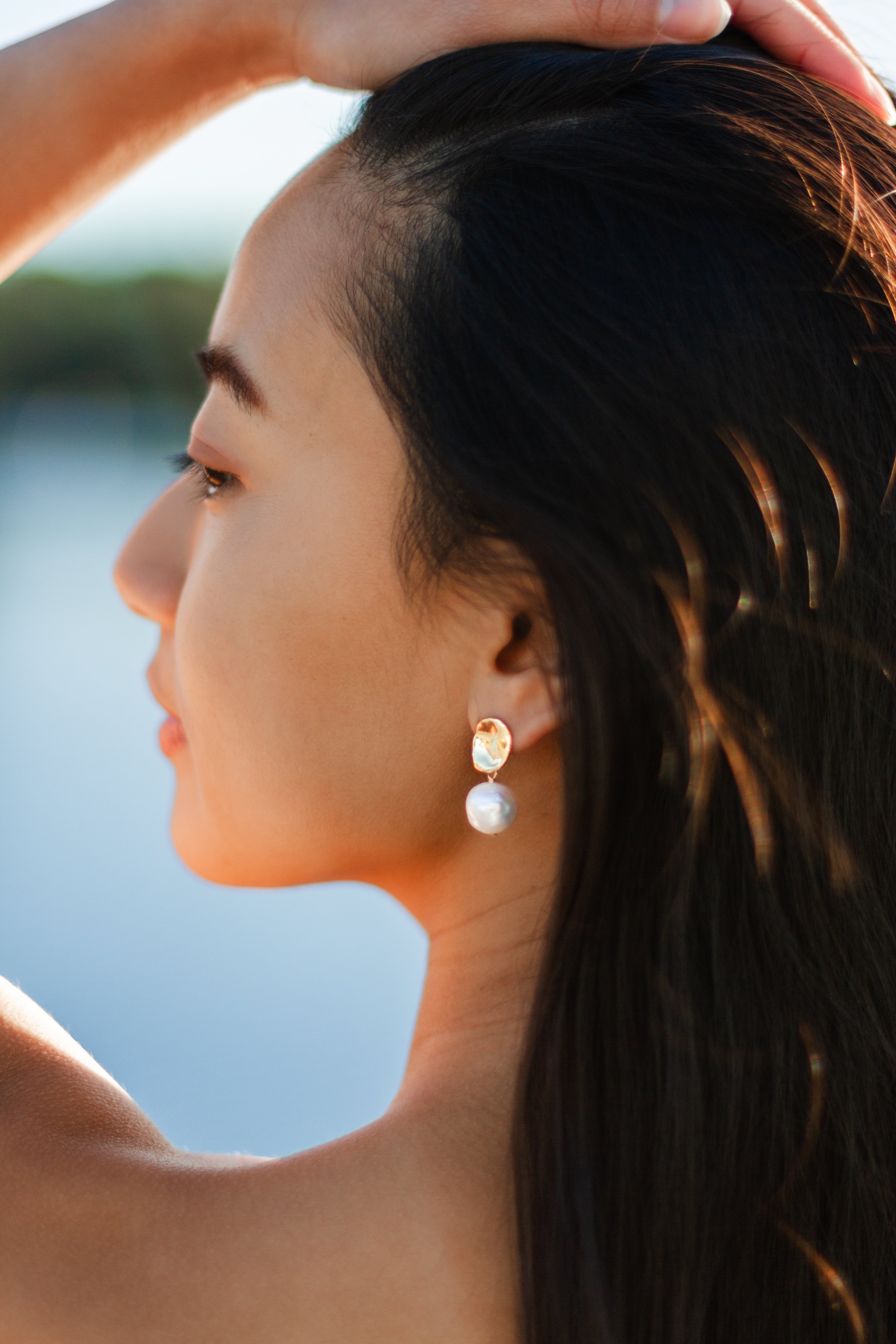 Jen Pearl Earrings